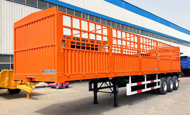 3 Axle Stake Trailer - Animal Transport Fence Semi Trailer for Sale in Mexico